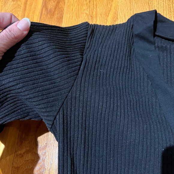 Black Ribbed Button-Up Cardigan - Picture 3 of 4